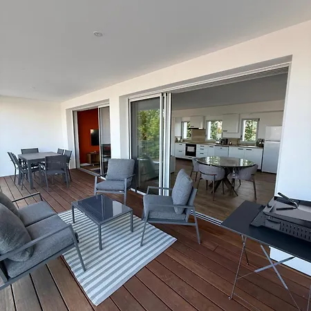 Appartement Avec Terrasse - Proche Et Centre